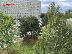 Prodej bytu 3+1, Praha - Řepy, Španielova, 77 m2