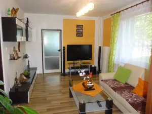 Pronájem bytu 3+1, Tábor, Buzulucká, 65 m2