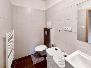 Prodej bytu 2+kk, Všemina, 45 m2