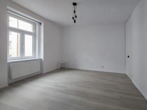 Pronájem bytu 2+kk, Praha - Holešovice, Plynární, 44 m2