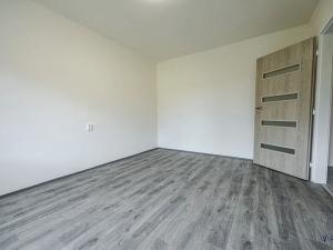 Pronájem bytu 1+1, Frýdek-Místek, Lískovecká, 32 m2