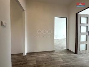 Pronájem bytu 2+1, Klášterec nad Ohří - Miřetice u Klášterce nad Ohří, Královéhradecká, 58 m2