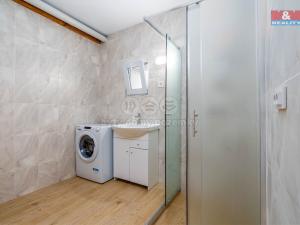 Pronájem bytu 4+kk, Praha, Chlumčanského, 94 m2