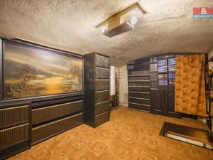 Prodej bytu 1+1, Praha - Košíře, Plzeňská, 30 m2