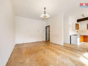 Prodej bytu 1+1, Plzeň - Jižní Předměstí, Klatovská třída, 33 m2