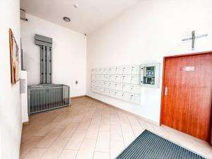 Pronájem bytu 3+kk, Praha - Zličín, Sazovická, 100 m2