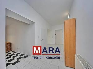 Pronájem bytu 3+1, Olomouc, Polská, 98 m2