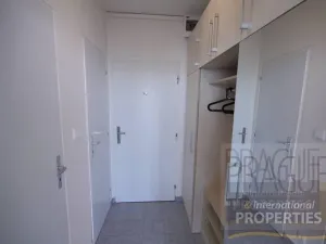 Prodej bytu 1+kk, Praha - Záběhlice, Topolová, 31 m2