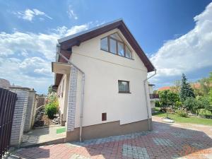 Pronájem rodinného domu, Holubice, Na Čapáku, 165 m2