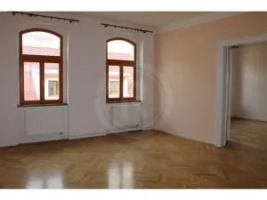 Prodej činžovního domu, České Budějovice, 350 m2