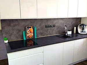 Pronájem bytu 2+1, Hradec Králové, Labská kotlina, 55 m2