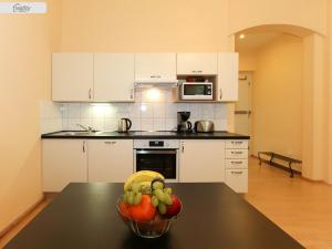 Pronájem bytu 2+kk, Praha - Vinohrady, Belgická, 60 m2