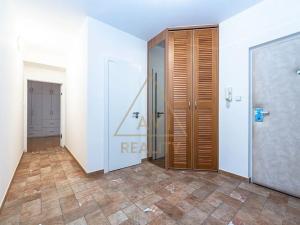Pronájem bytu 3+1, Praha - Záběhlice, Hyacintová, 100 m2