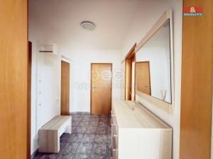 Pronájem bytu 2+kk, Praha - Troja, Nad Vavrouškou, 55 m2
