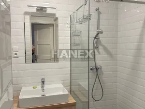 Pronájem bytu 2+kk, Praha - Střešovice, Na Malovance, 52 m2