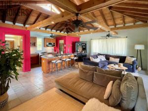 Prodej rodinného domu, Coxen Hole, Roatán, Honduras, 1022 m2