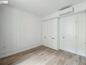 Pronájem bytu 3+kk, Praha - Vinohrady, náměstí Jiřího z Poděbrad, 93 m2