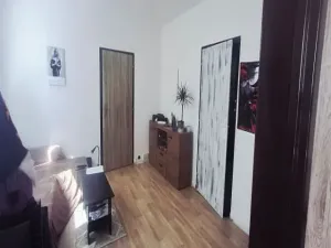 Prodej podílu bytu 2+1, Břeclav, Na Valtické, 44 m2