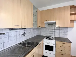 Pronájem bytu 1+1, Praha - Lhotka, Jílovská, 40 m2