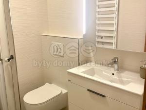 Pronájem bytu 2+kk, Praha, Hálův statek, 65 m2