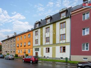 Pronájem bytu 2+1, Karlovy Vary - Dvory, 1. máje, 57 m2