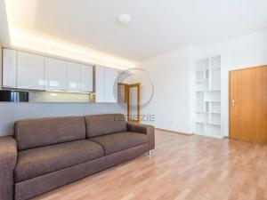Pronájem bytu 3+kk, Praha - Dolní Měcholupy, Za kovárnou, 72 m2