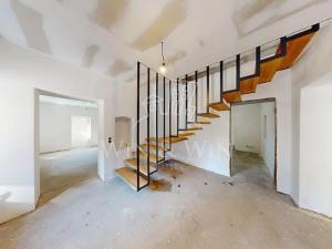 Prodej rodinného domu, Klobuky, 185 m2
