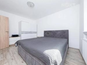 Prodej bytu 2+1, Chvaletice, Dukelská, 52 m2