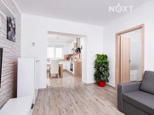 Prodej bytu 2+1, Chvaletice, Dukelská, 52 m2