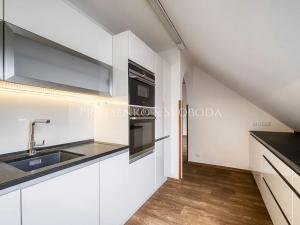 Prodej činžovního domu, České Budějovice, J. Buděšínského, 289 m2