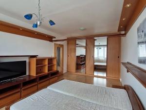 Pronájem bytu 2+kk, České Budějovice, Staroměstská, 43 m2