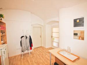 Pronájem obchodního prostoru, Tišnov, nám. Míru, 72 m2
