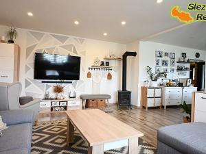 Prodej rodinného domu, Vitiněves, 290 m2
