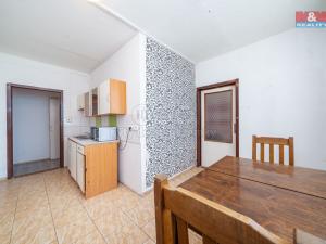 Prodej bytu 2+1, Červená Voda, 54 m2