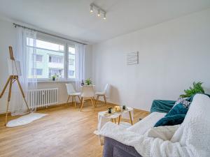 Pronájem bytu 3+1, Chomutov, Vítězslava Nezvala, 65 m2