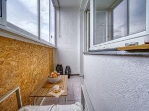 Pronájem bytu 3+1, Chomutov, Vítězslava Nezvala, 65 m2