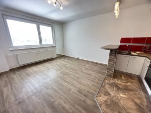 Pronájem bytu 2+kk, Jablonec nad Nisou, Mozartova, 45 m2