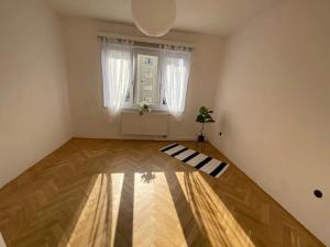 Prodej bytu 2+1, Praha - Strašnice, Žinkovská, 55 m2