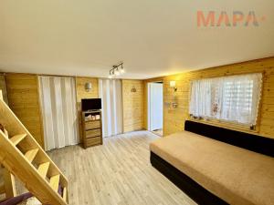 Prodej chaty, Jesenice, 30 m2