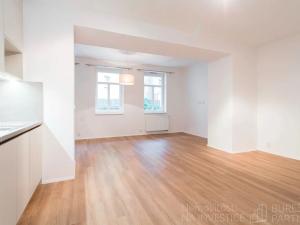 Pronájem bytu 1+kk, Praha - Libeň, Kotlaska, 44 m2