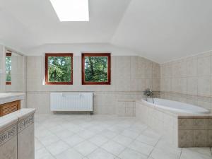 Prodej rodinného domu, Březová-Oleško, Průběžná II., 177 m2