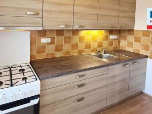 Pronájem bytu 2+kk, Liberec, Na Bídě, 48 m2