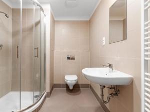 Pronájem bytu 1+kk, Praha - Třebonice, U Radosti, 30 m2
