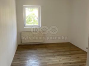 Pronájem bytu 2+kk, Náchod, Poděbradova, 32 m2