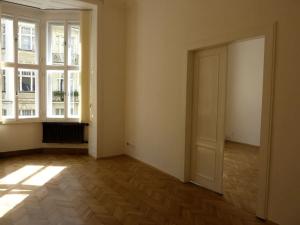 Pronájem bytu 4+1, Praha - Josefov, Kaprova, 135 m2