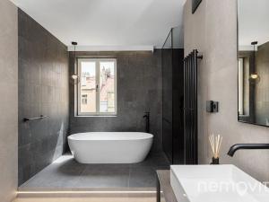 Prodej bytu 4+kk, Praha - Karlín, Sokolovská, 183 m2