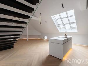 Prodej bytu 4+kk, Praha - Karlín, Sokolovská, 159 m2