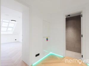 Prodej bytu 4+kk, Praha - Karlín, Sokolovská, 159 m2