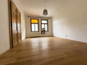 Pronájem bytu 2+1, Praha - Vršovice, Mexická, 65 m2