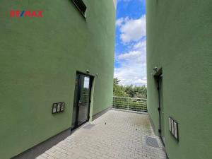 Pronájem bytu 1+kk, Chýně, Premonstrátů, 36 m2